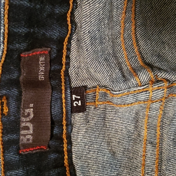 ๐ 2 for $15๐ BDG denim shortie - Picture 4 of 4